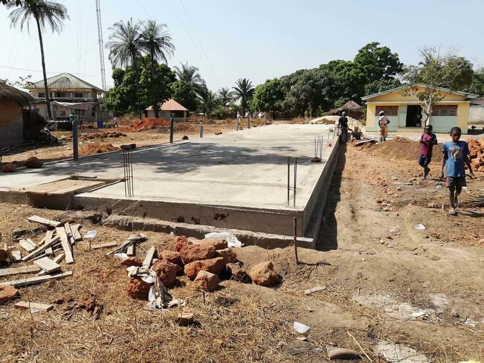 nouveau dispensaire ajk 11