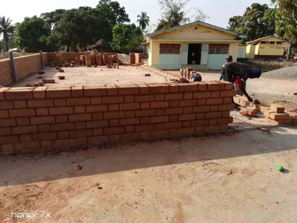 nouveau dispensaire ajk 17