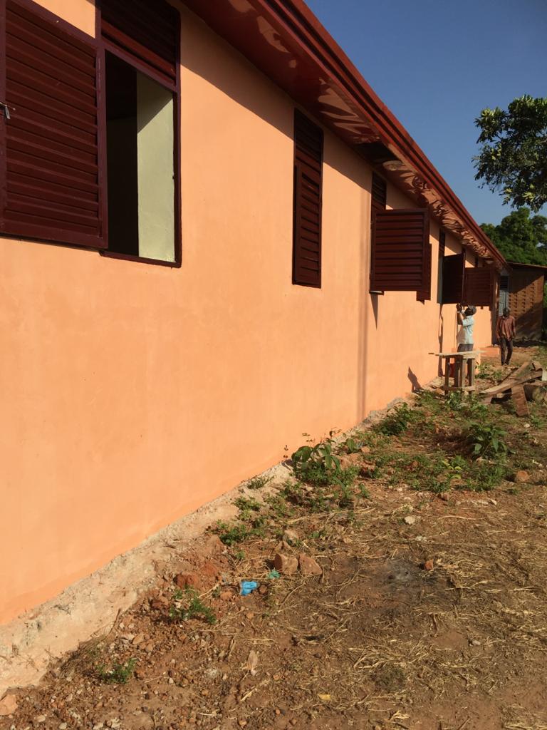 nouveau dispensaire ajk 37