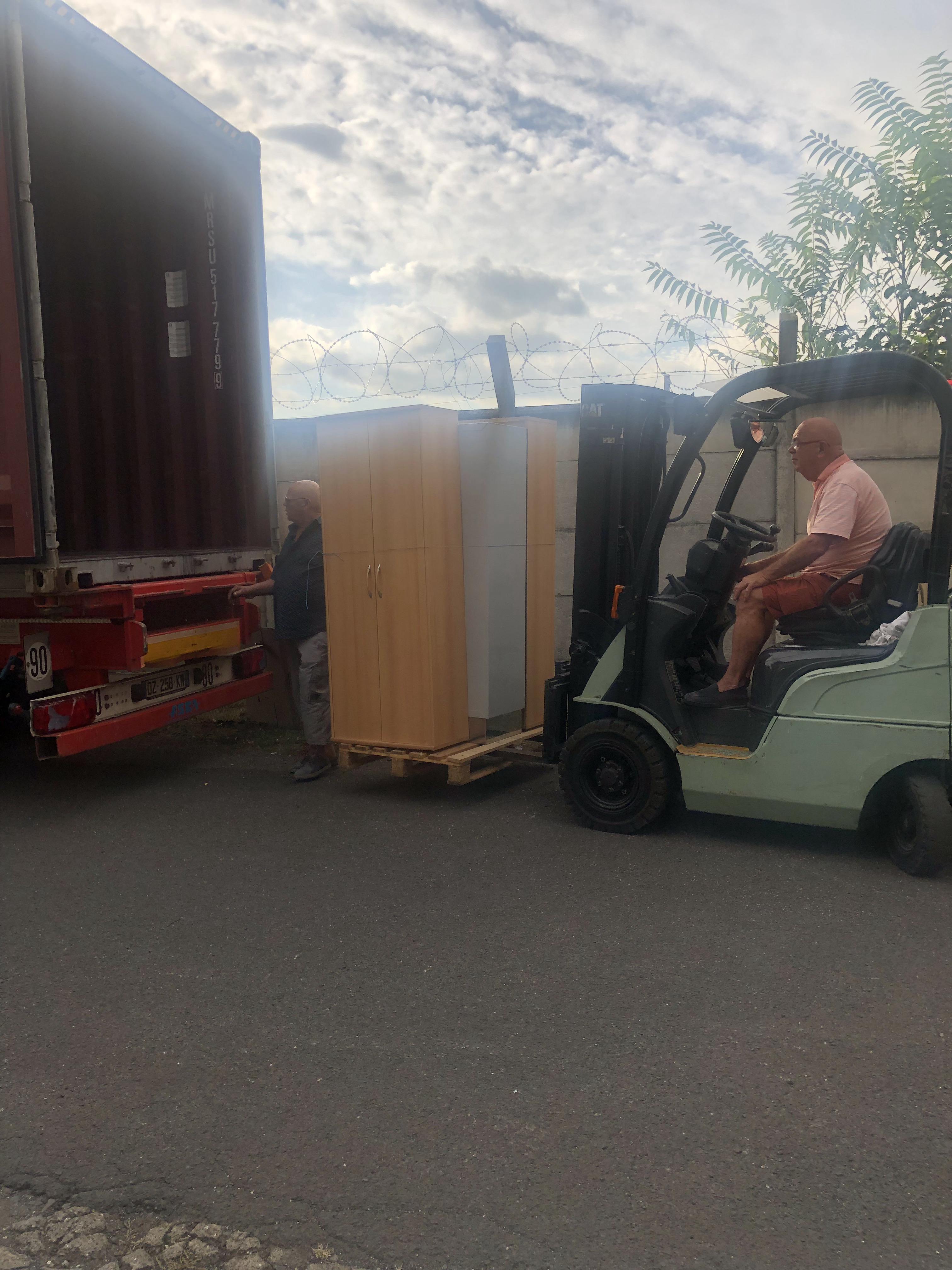 nouveau dispensaire ajk 50