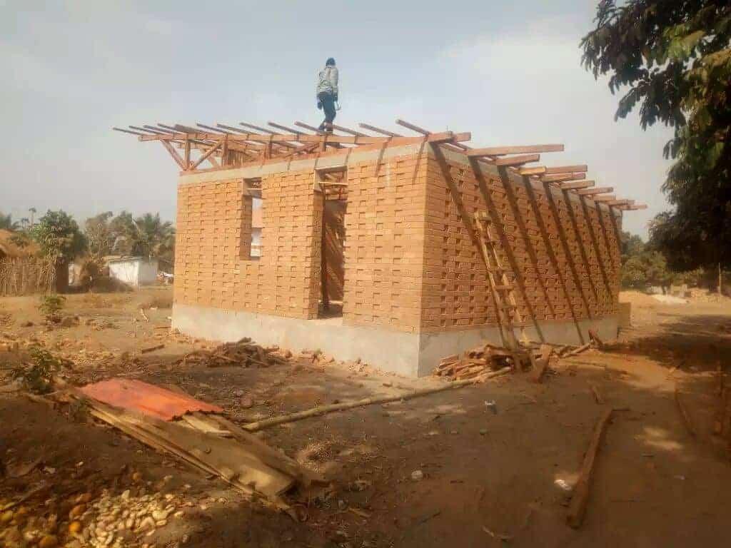 nouveau dispensaire ajk 6